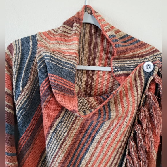 XL wrap around shawl style cardigan, OS fits most, multi-colored - Picture 5 of 5